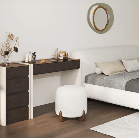 Luxyra Ottoman