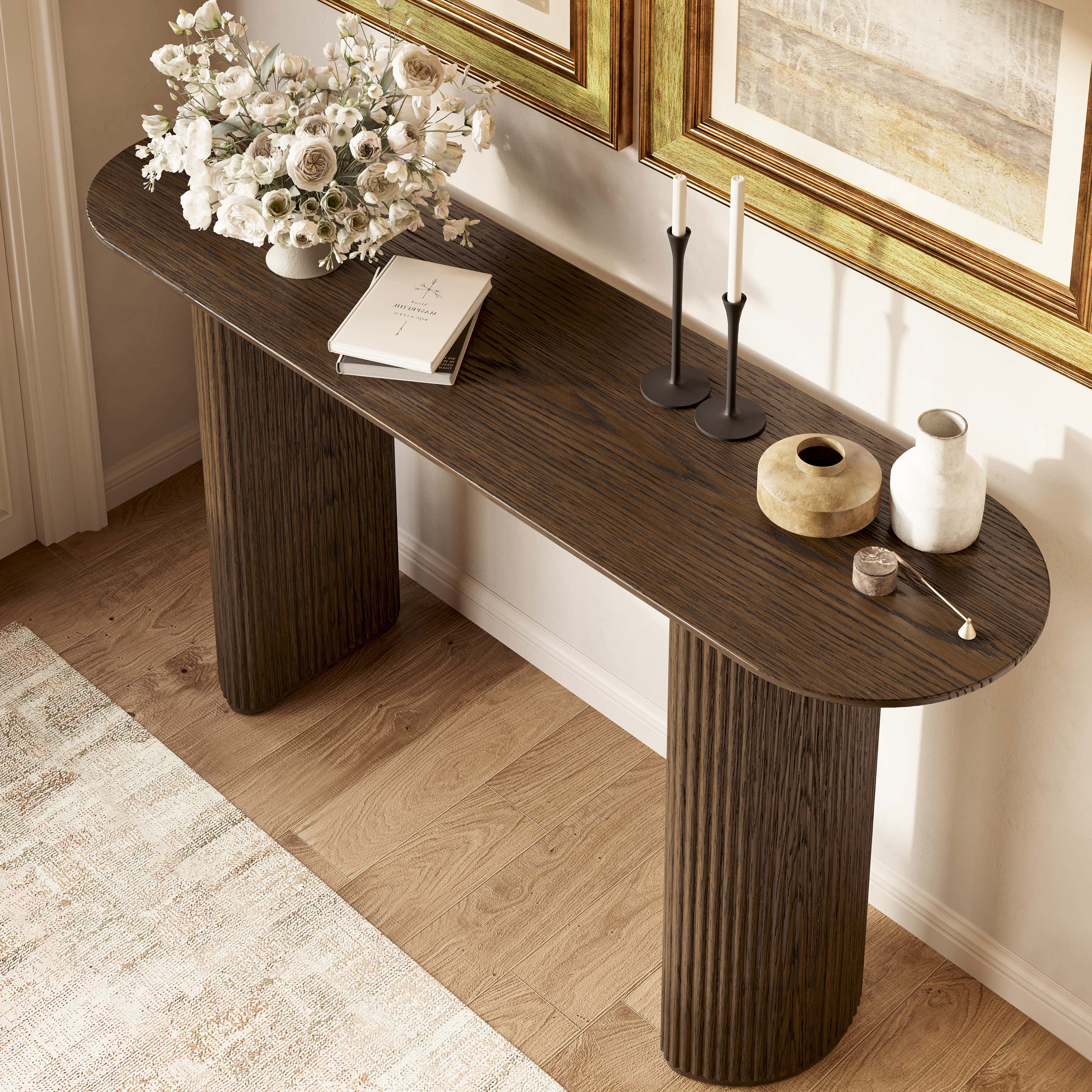 Capri Signature Console
