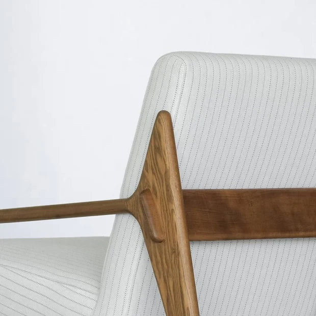 Aero Sculpt Lounge Chair