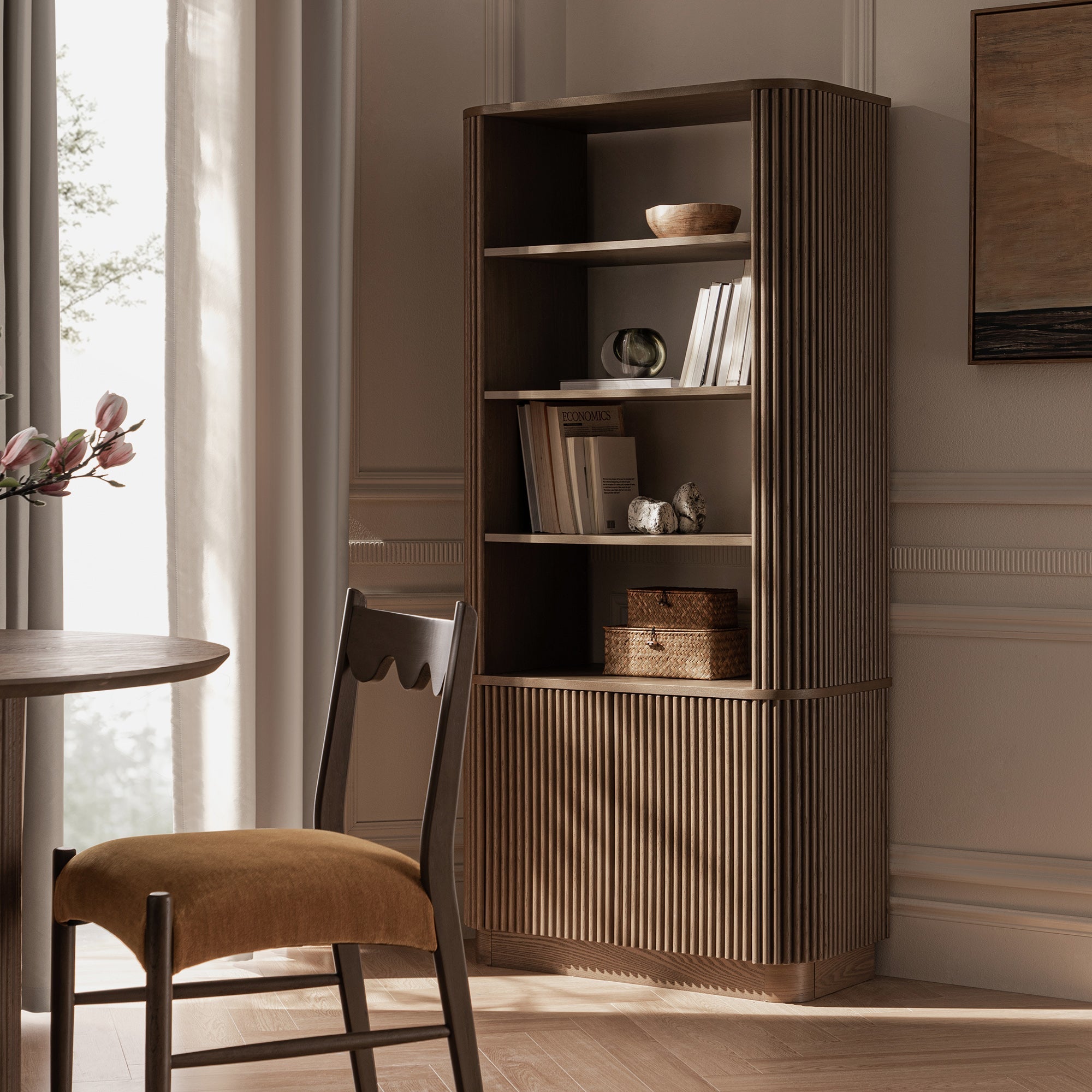 Pisa Book Rack