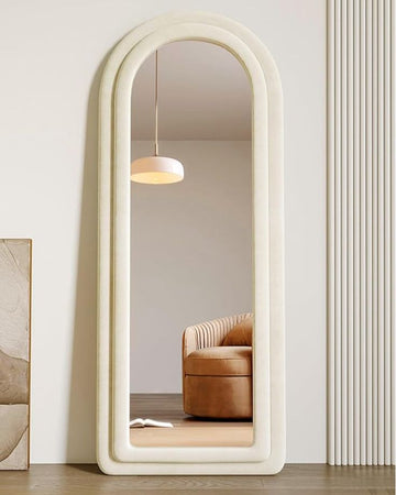 Velmora Mirror