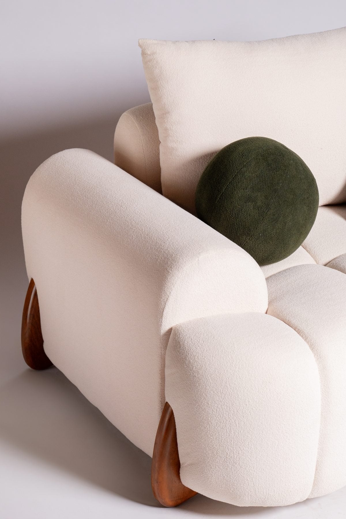 ELYSIAN Comfort Sofa