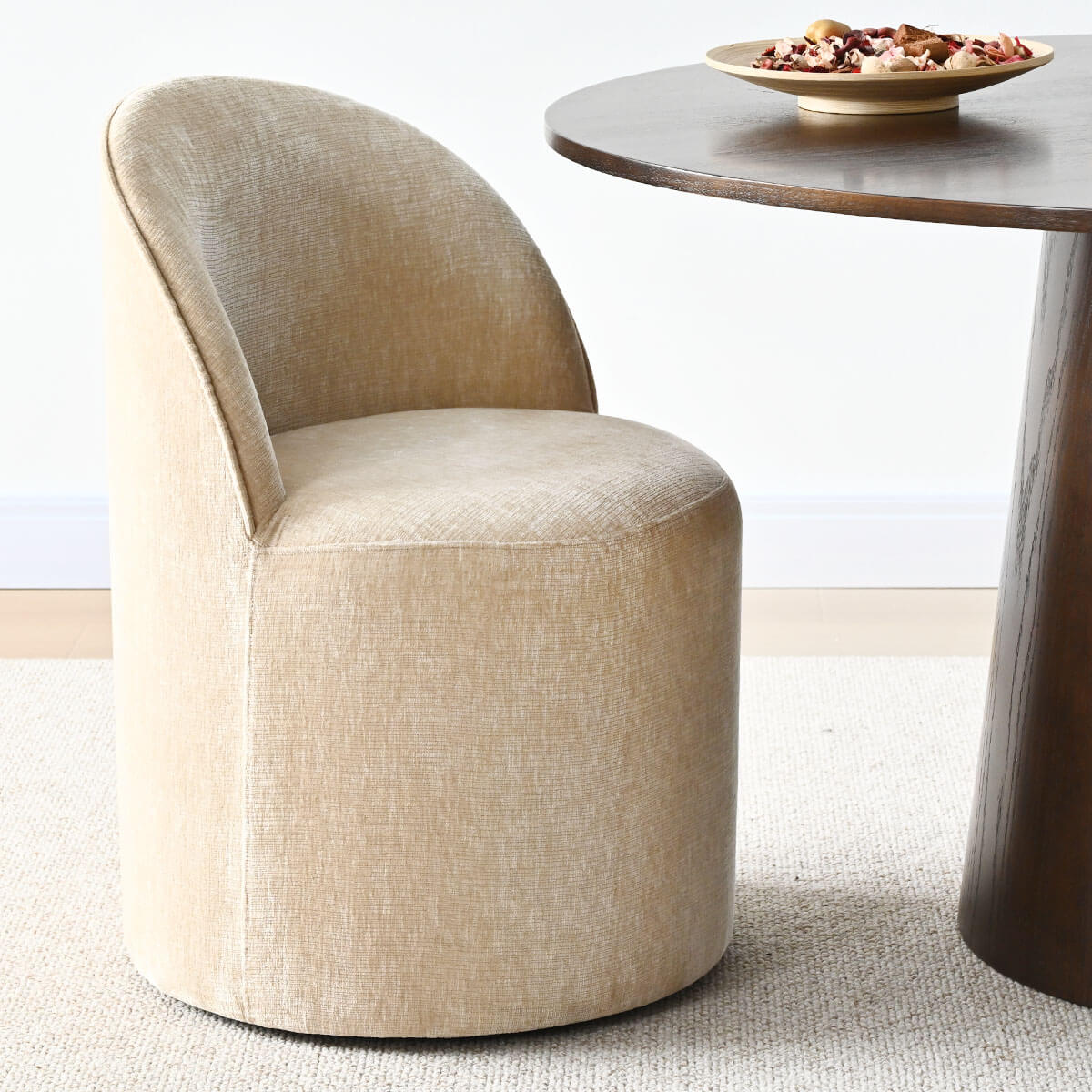 Oakline Grande Dining Set