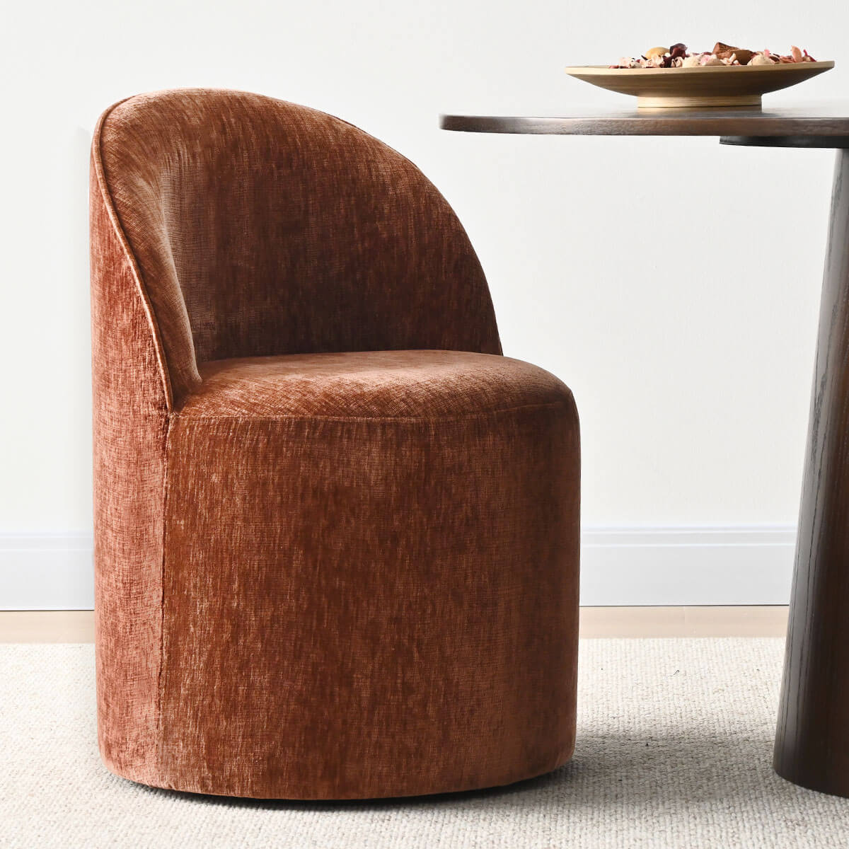 Oakline Grande Dining Set