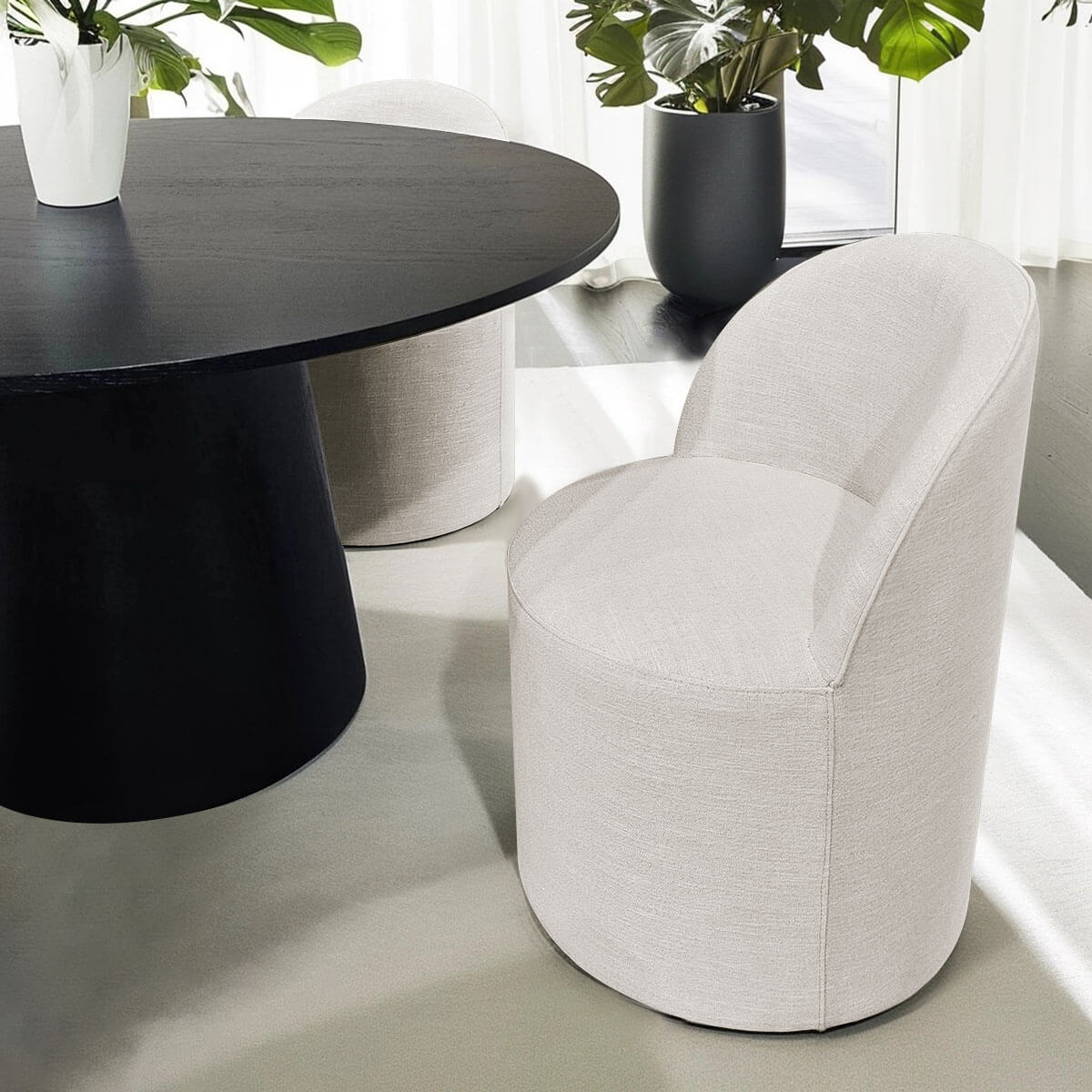 Oakline Grande Dining Set