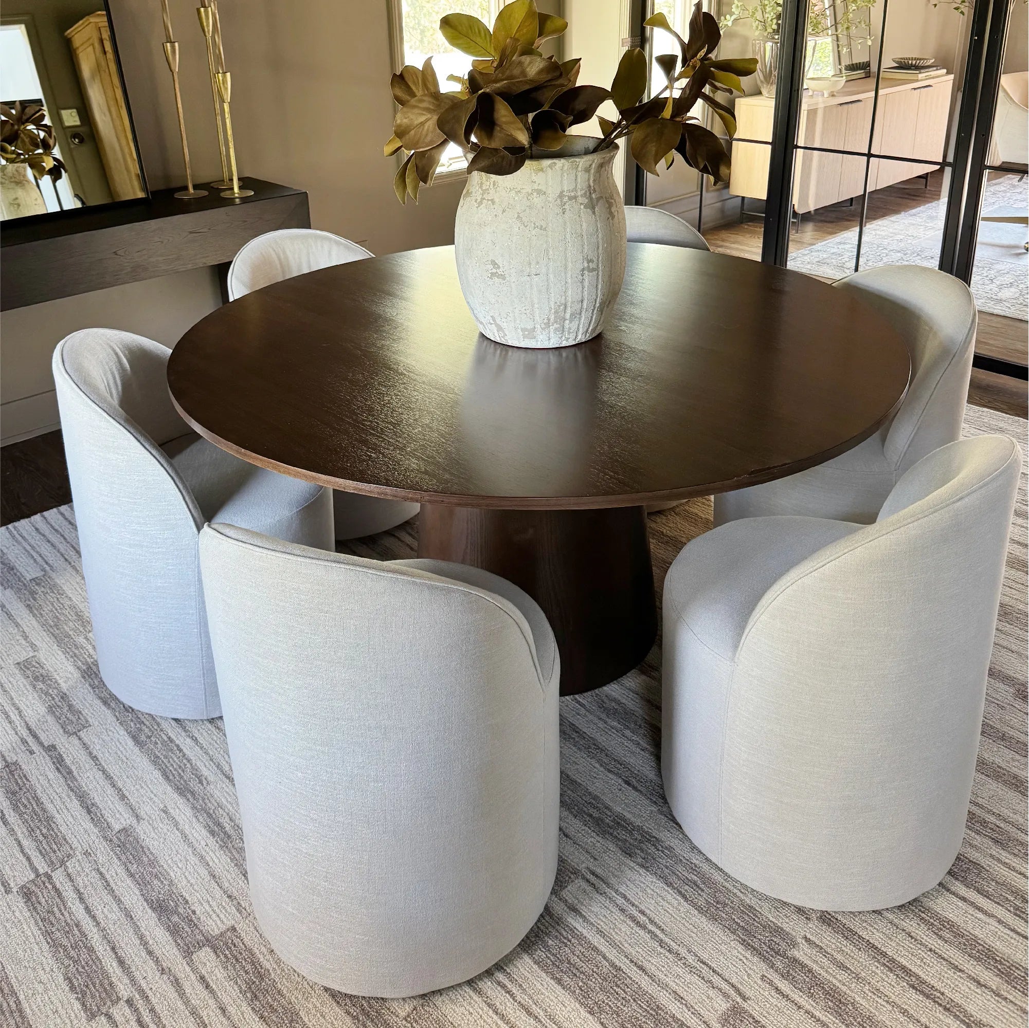 Oakline Grande Dining Set