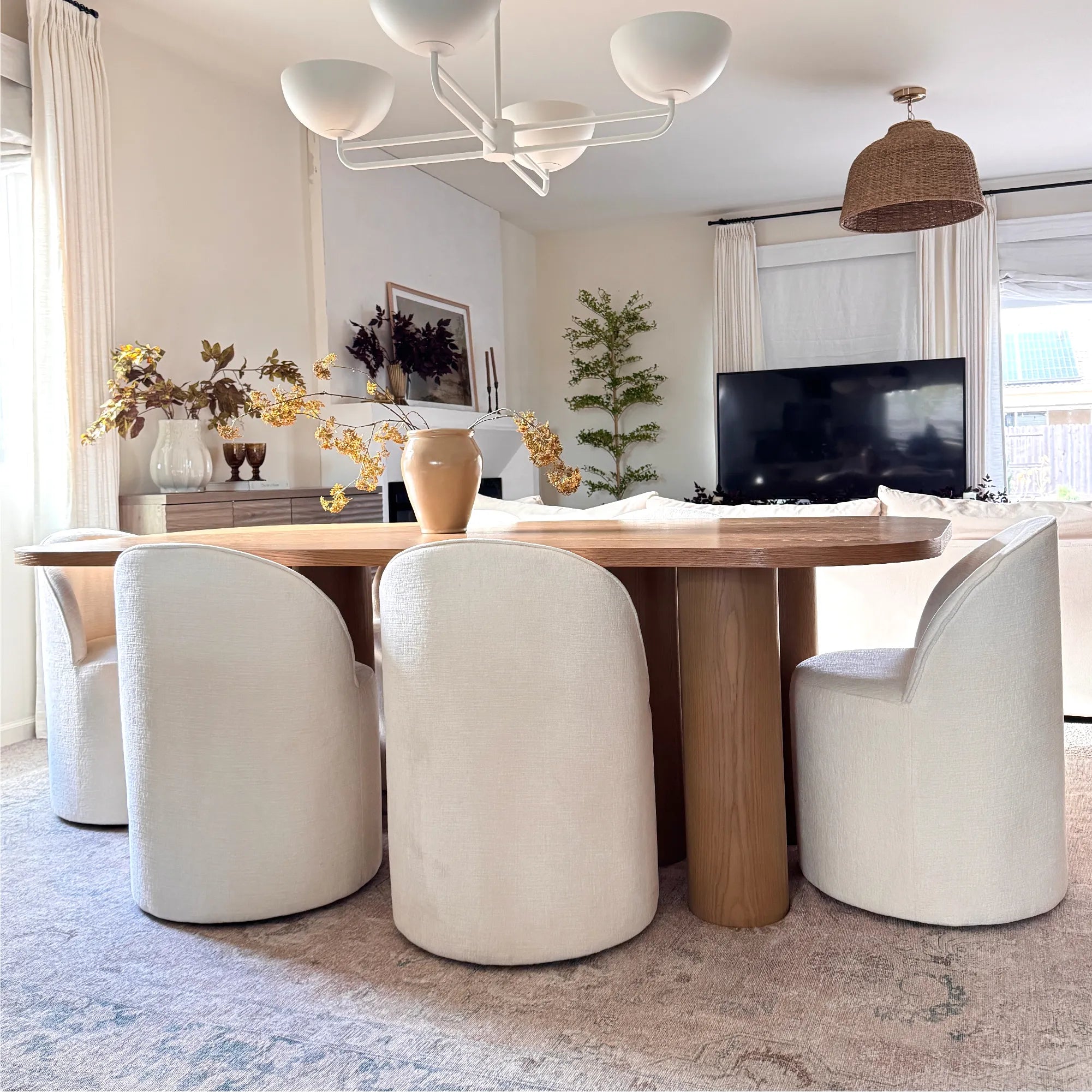 Oakline Grande Dining Set