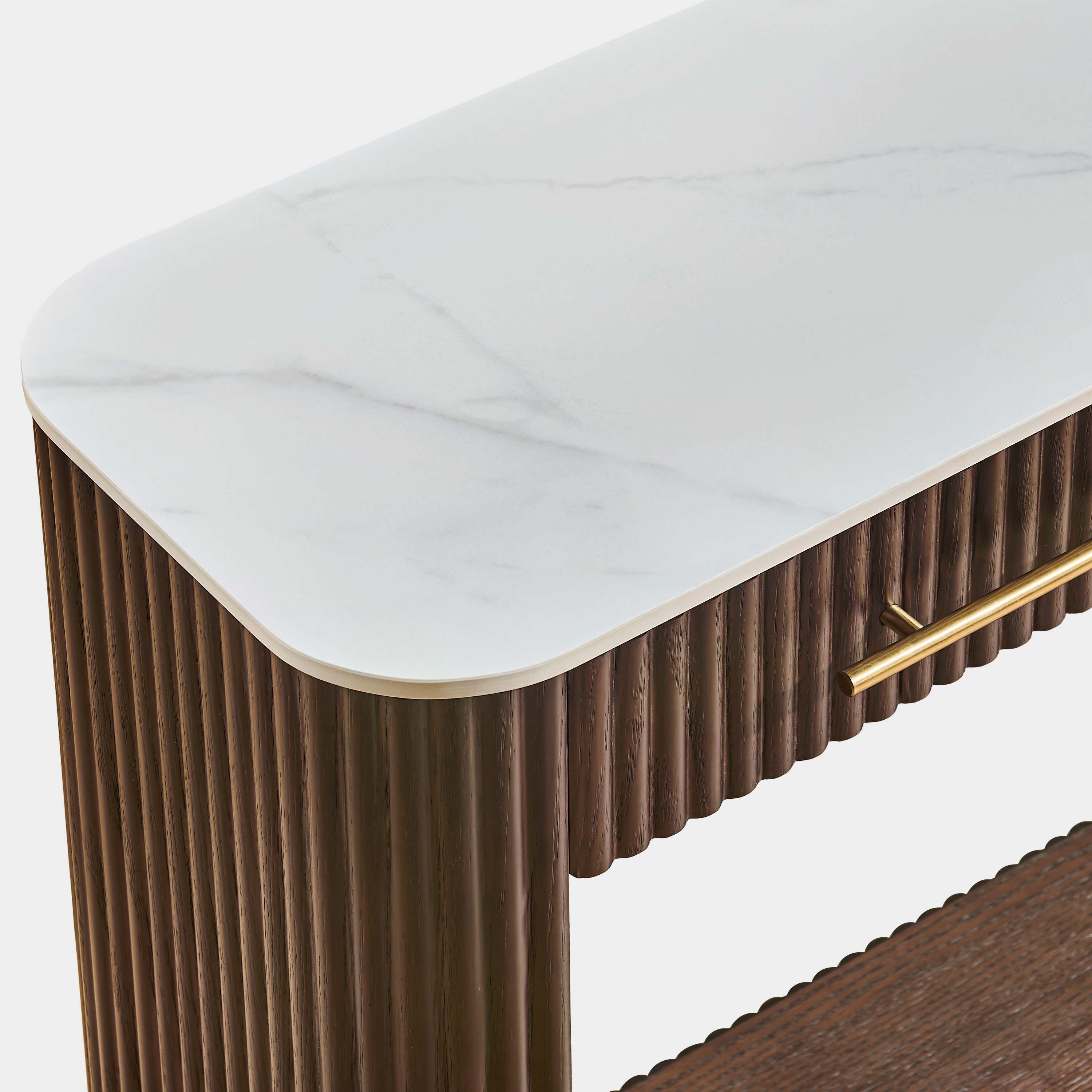 Sorrento Elite Console