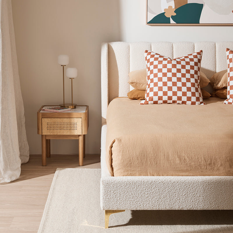 Oakline Verona Bed