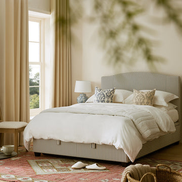 Tarello Grand Bed