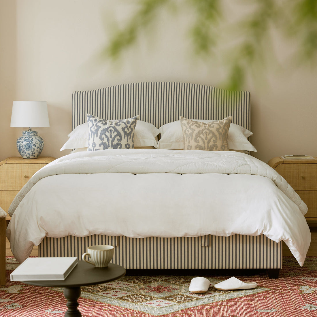 Tarello Grand Bed