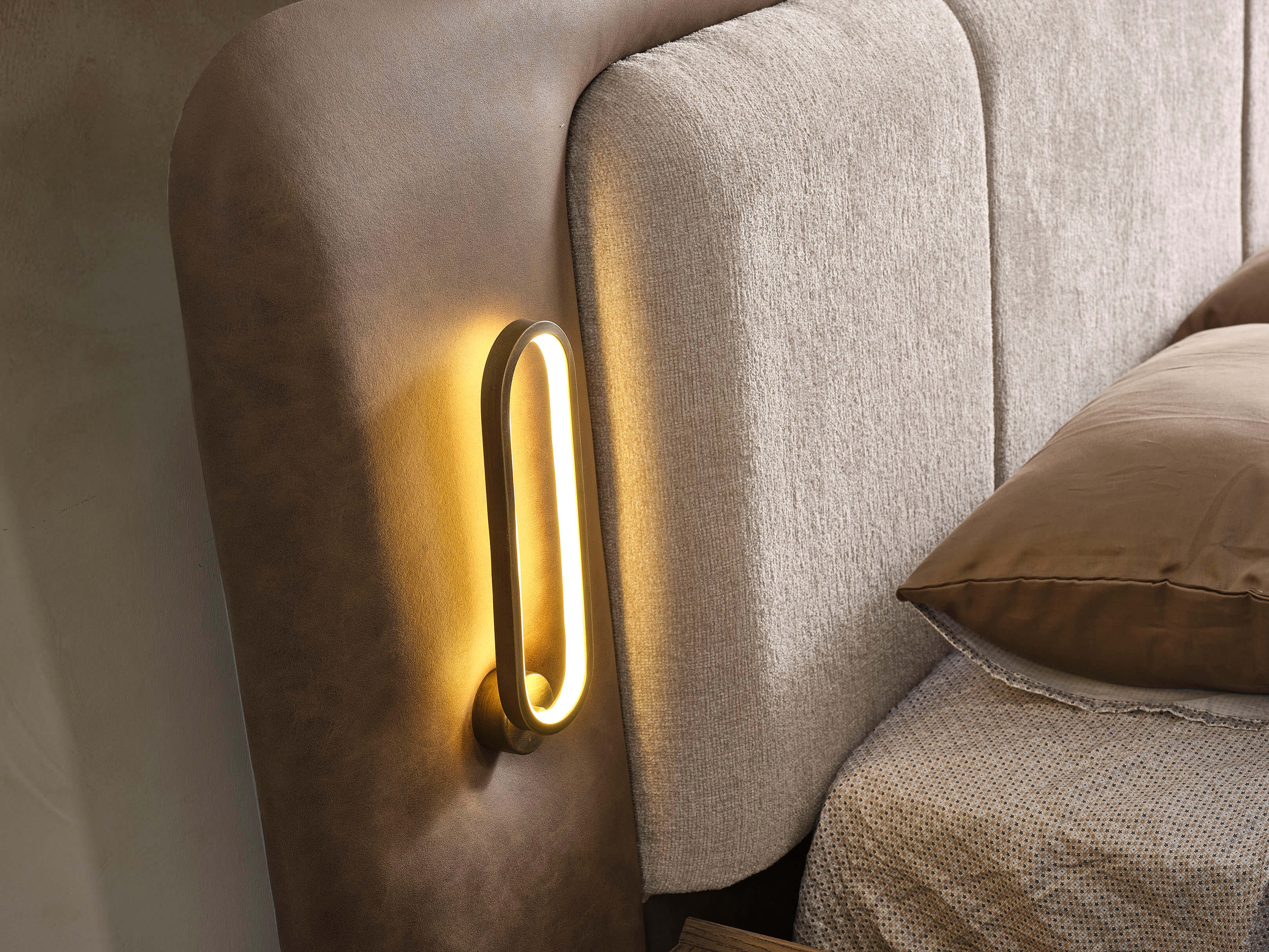 Turkish Liva Bed Base