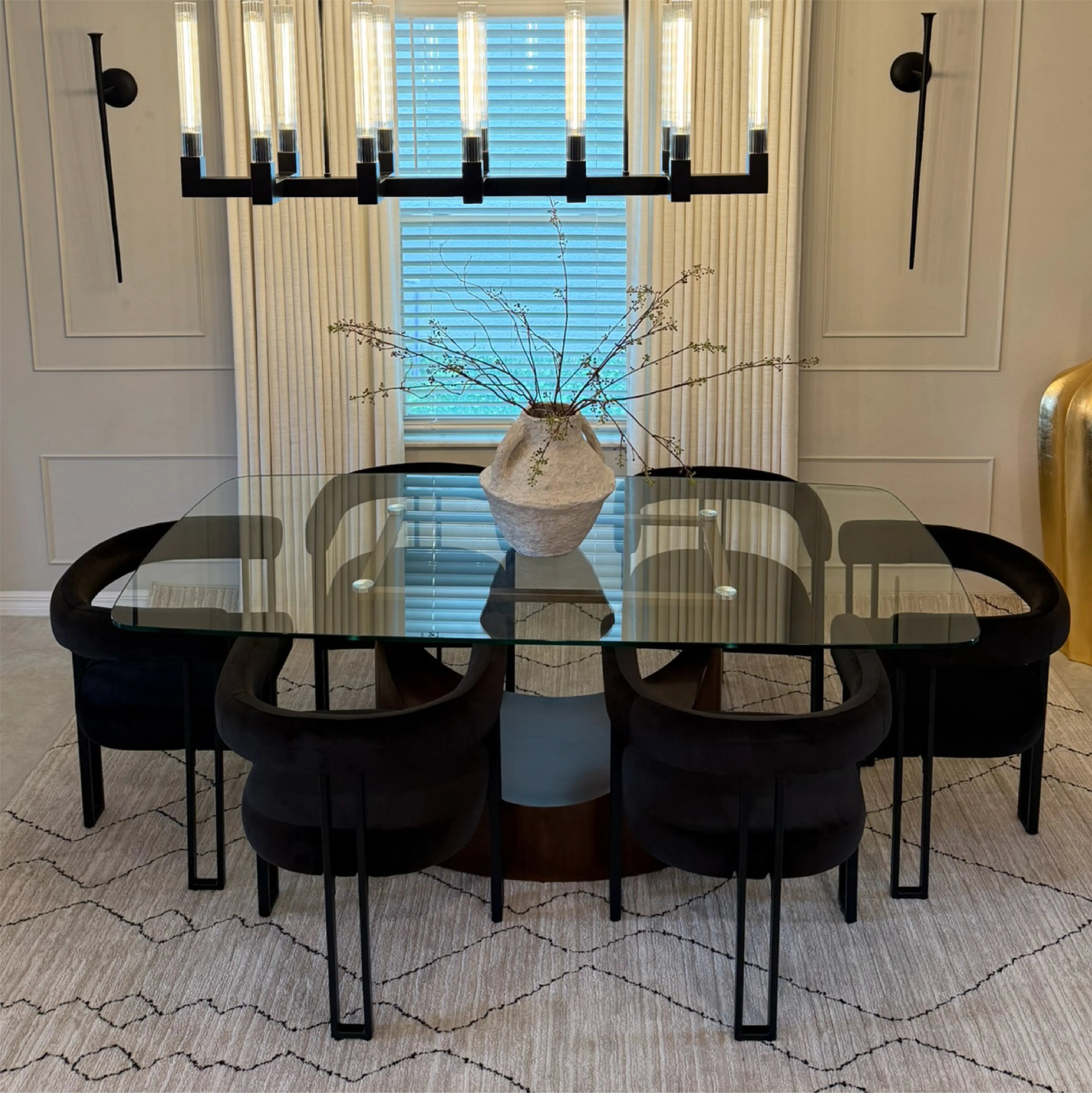 Verona Luxe Dining Set