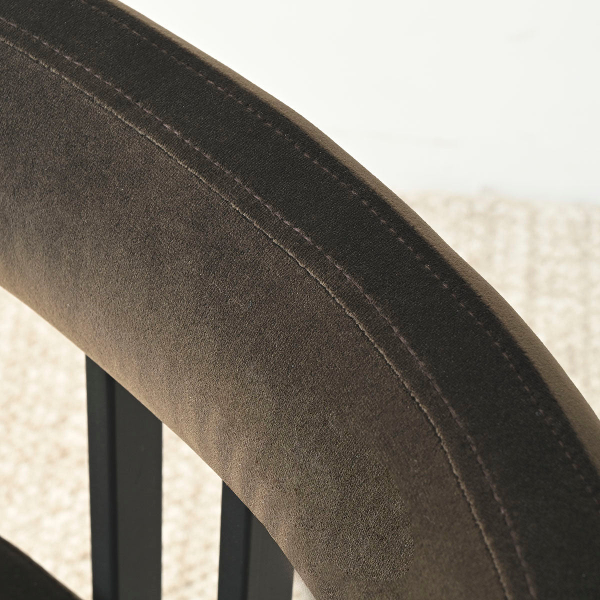 HavenCraft Dining Set