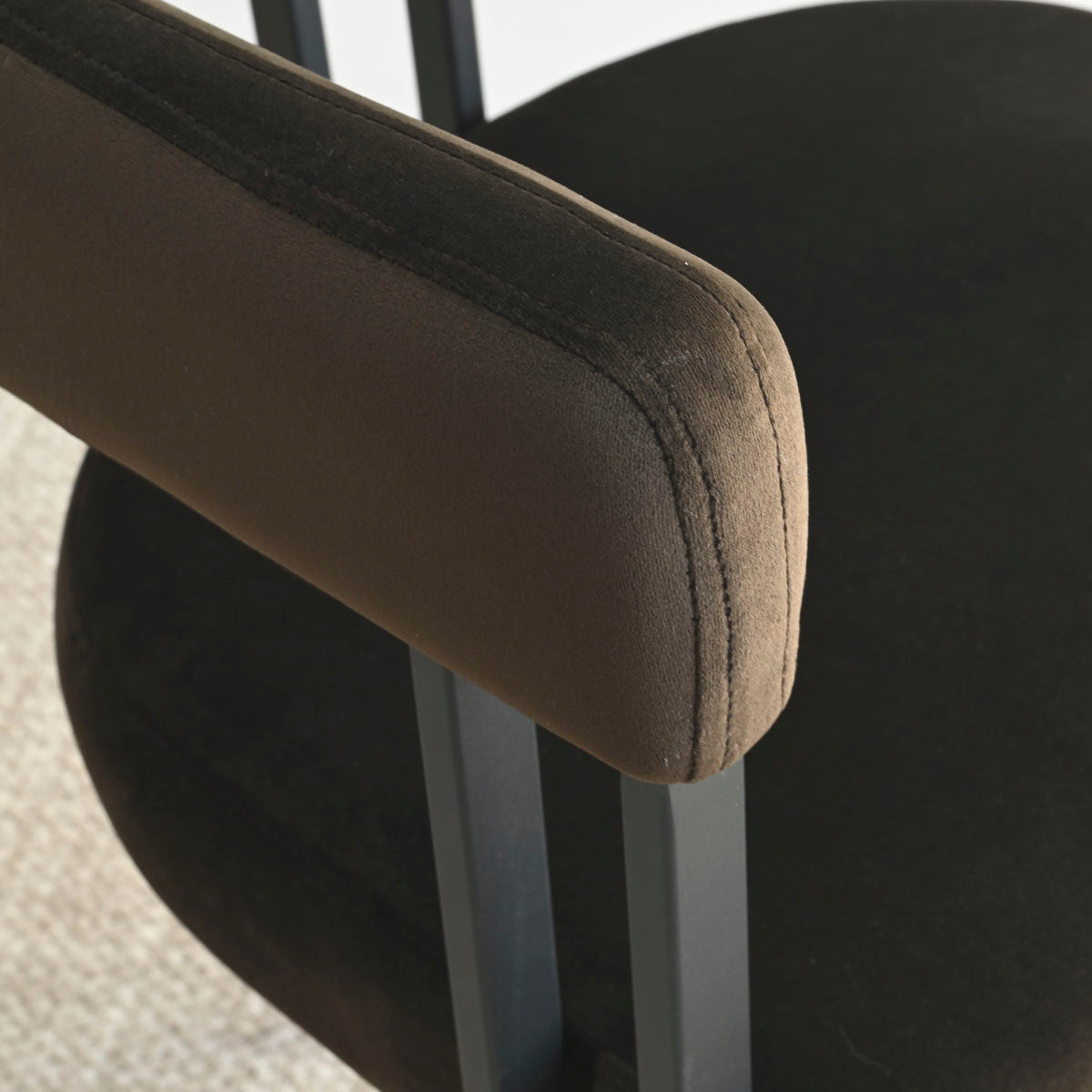 HavenCraft Dining Set