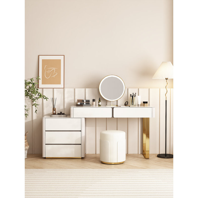 ZARELLE Makeup Studio