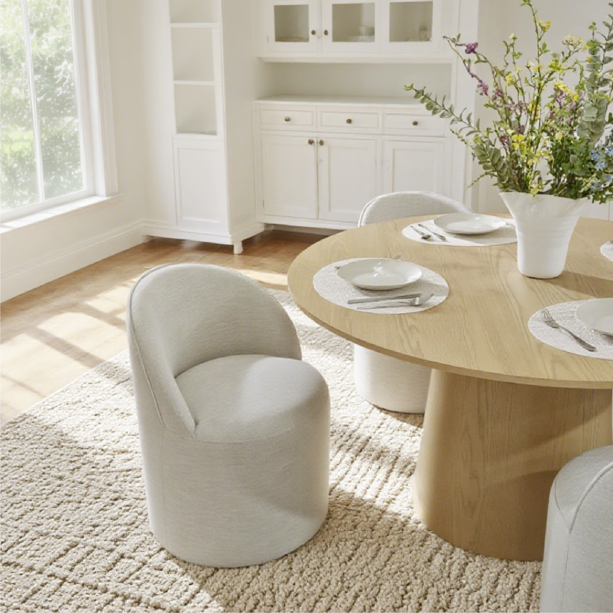 Oakline Grande Dining Set