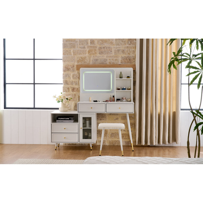 LUMIÈRE Beauty Vanity