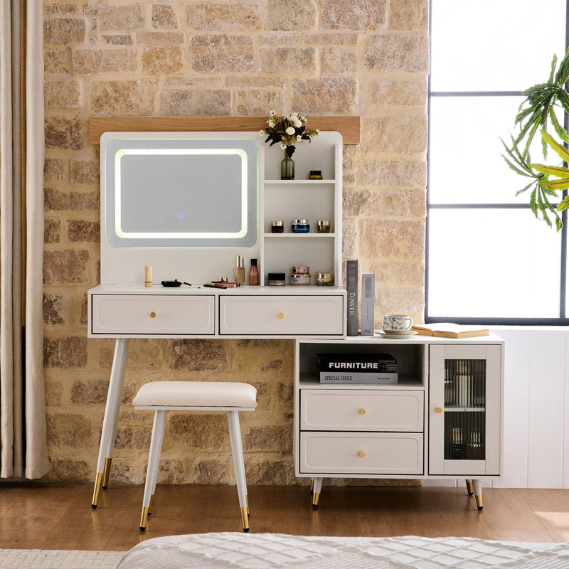 LUMIÈRE Beauty Vanity