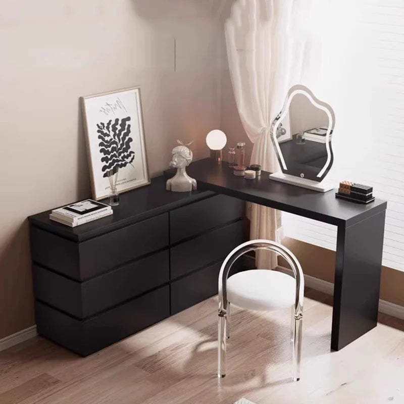 UrbanMuse Vanity