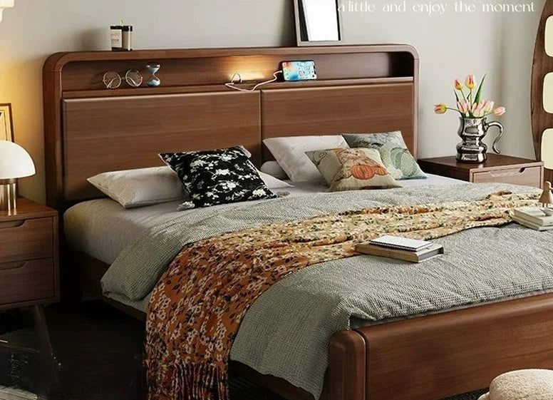 LuxeSpace Bed