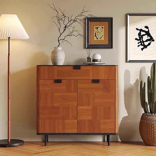 Sovereign Step Shoe Console