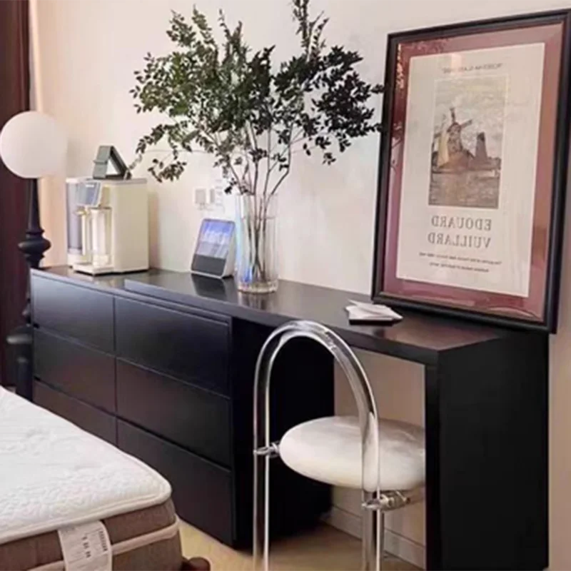 UrbanMuse Vanity