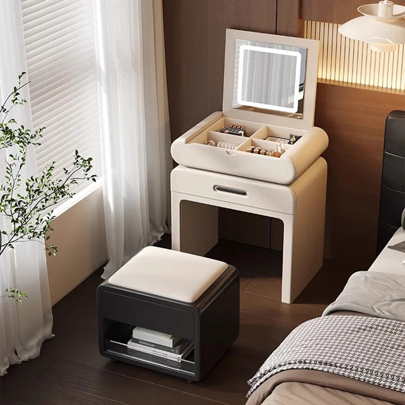 MiniAura Vanity