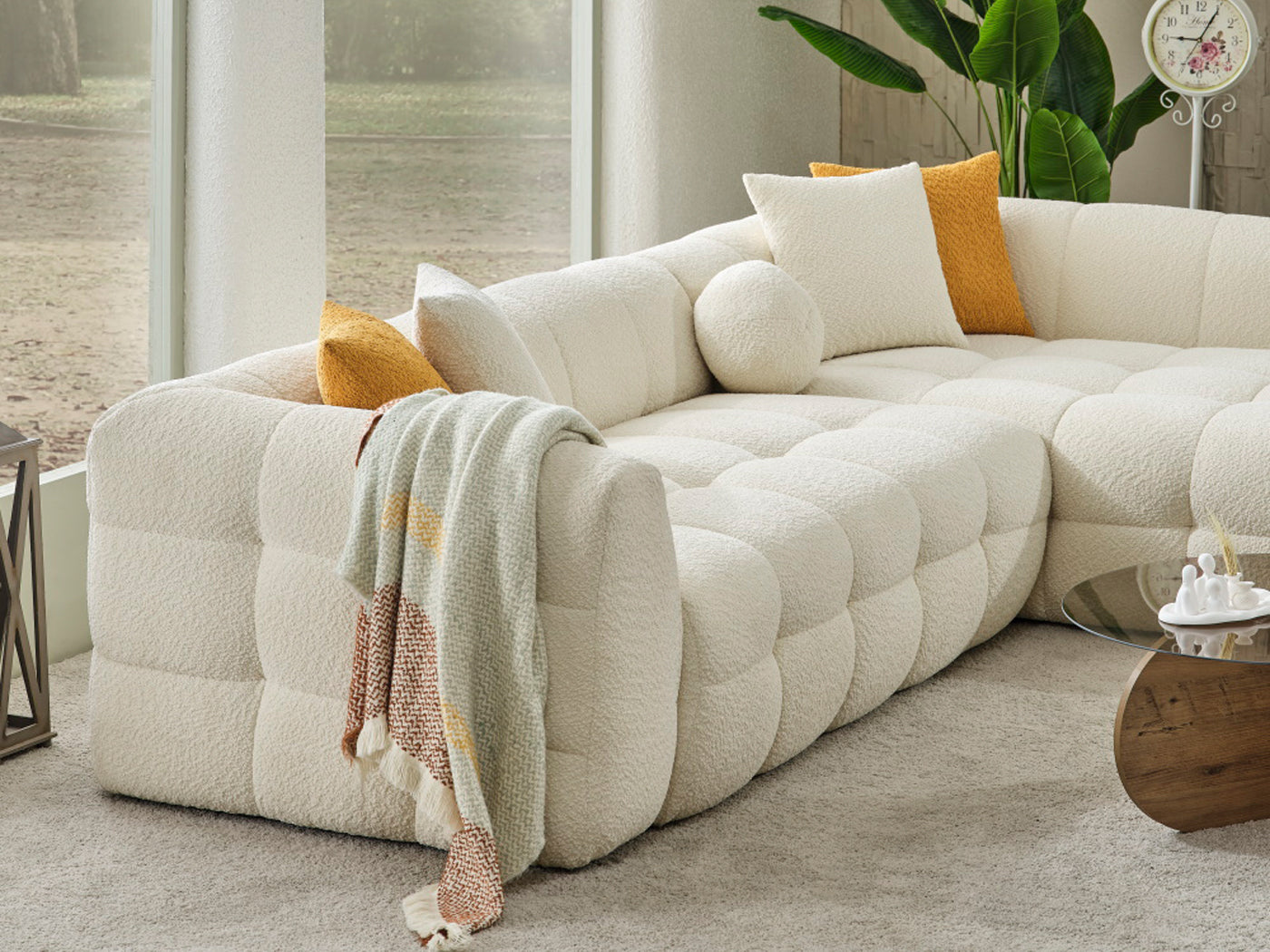 BRAVENTO Royal Sofa