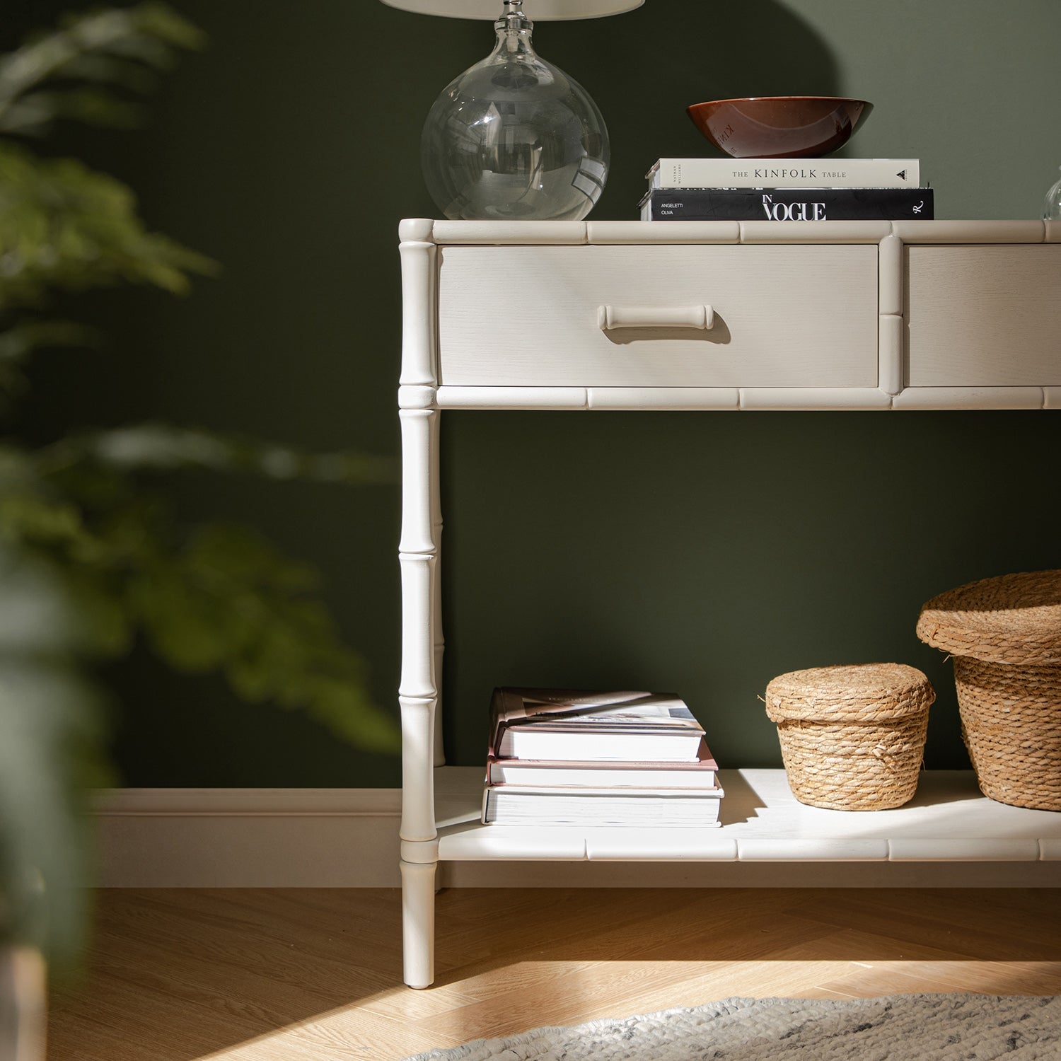Siena Console