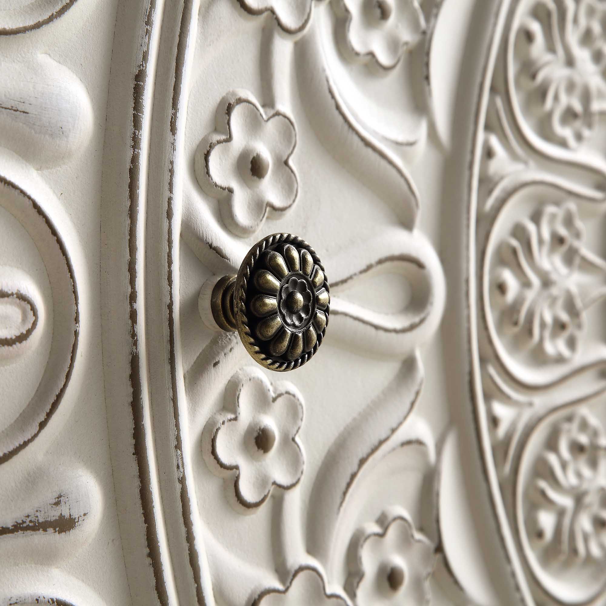 Chantilly Grand Carved Chest