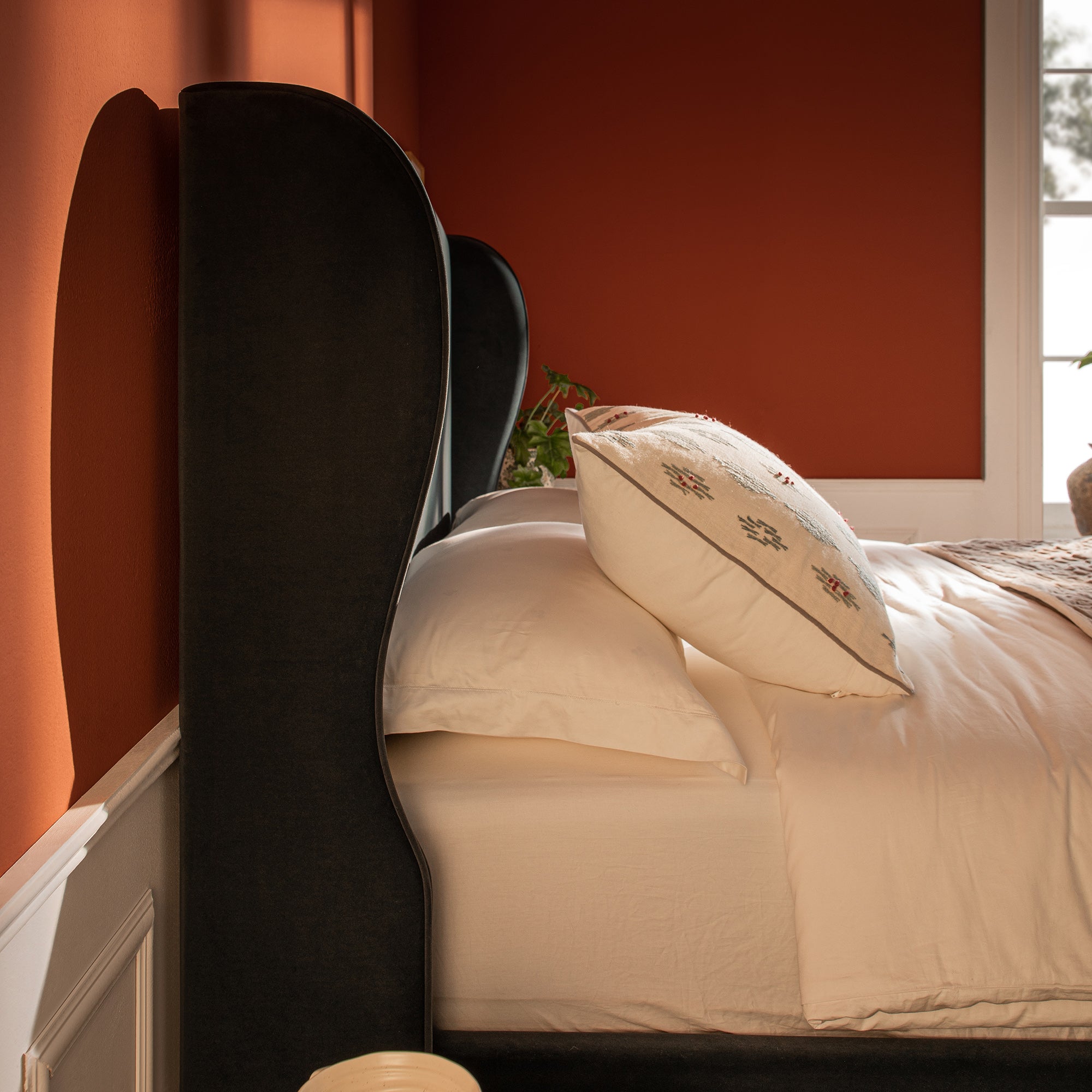 Elvano Comfort Bed