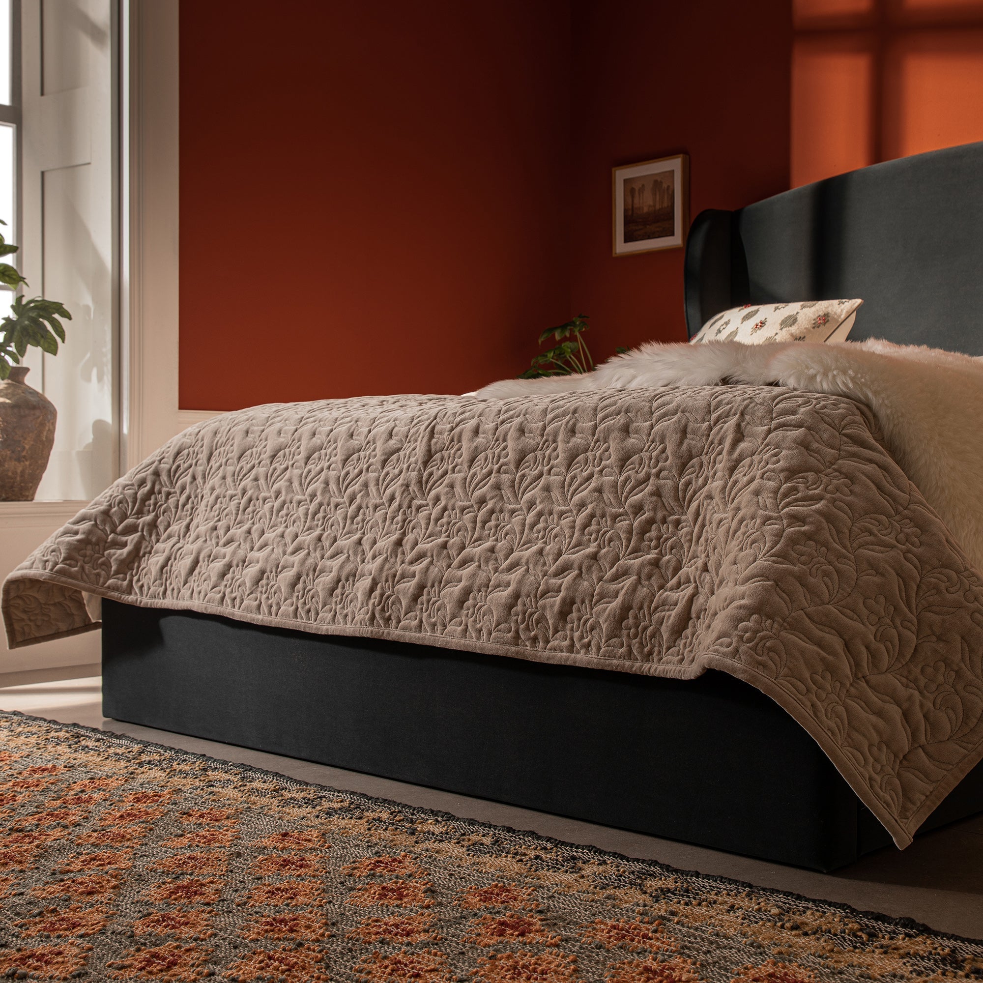 Elvano Comfort Bed