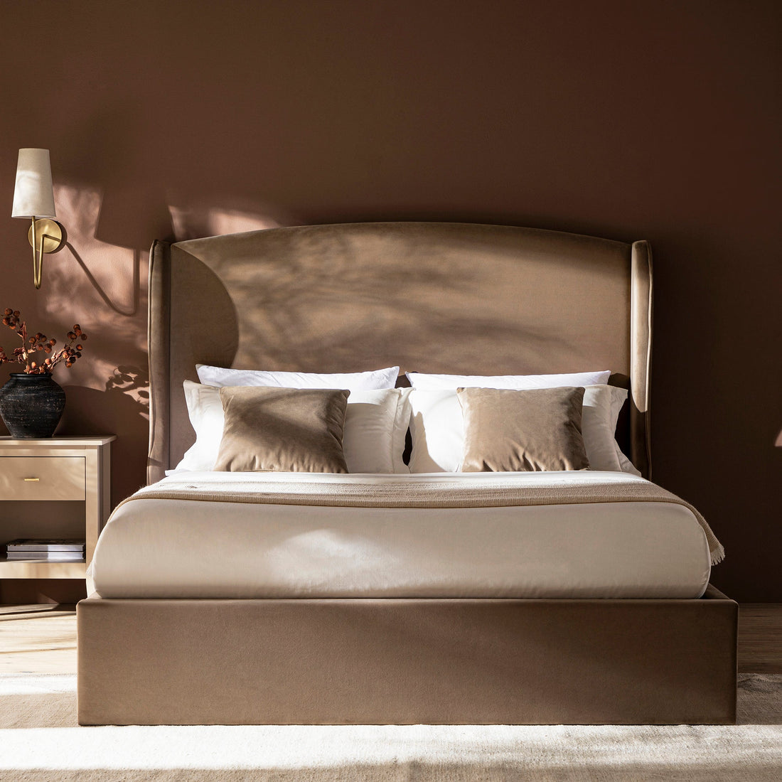 Aurelio Majesty Bed