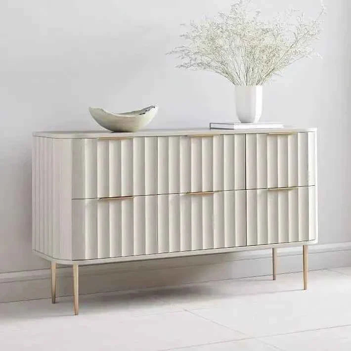 Crew sideboard
