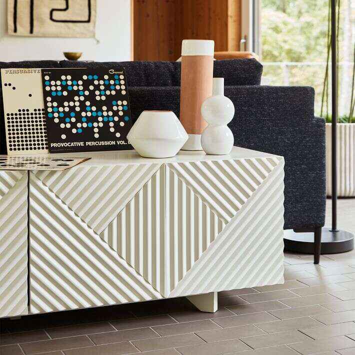 GoldenHorizon TV Console